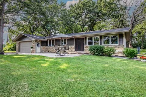 8118 W 5 Mile, Raymond, WI 53126