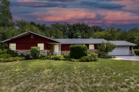 880 Russet, Brookfield, WI 53045