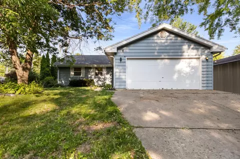 6220 N 102nd, Milwaukee, WI 53225