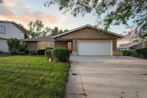 1732 Drexel, South Milwaukee, WI 53172