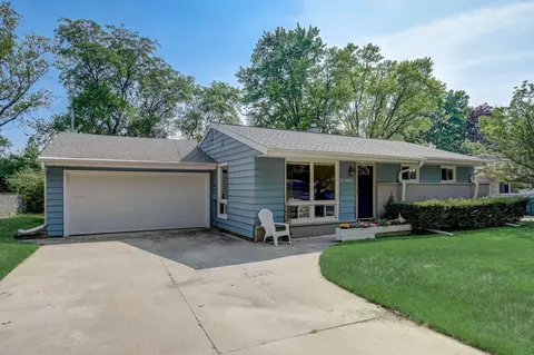 n71w6089 Appletree, Cedarburg, WI 53012