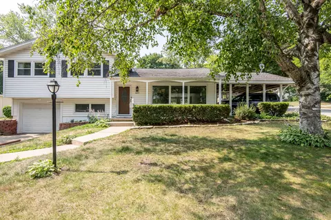 823 Lemira, Waukesha, WI 53188