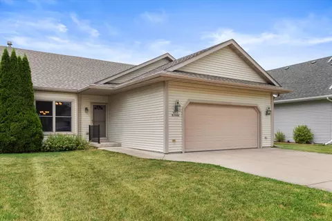 w213n16583 Glen Brooke, Jackson, WI 53037