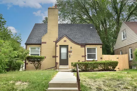 4340 N 19th, Milwaukee, WI 53209