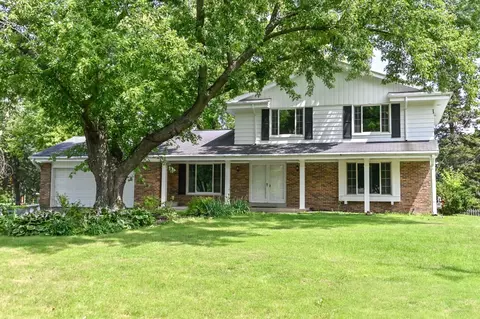 520 N N Park, Brookfield, WI 53005