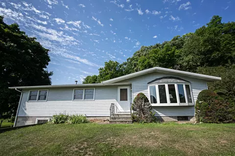 23370 Lamoille, Richmond, MN 55987