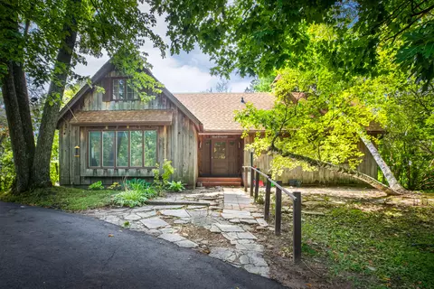 w5526 County Road S, Onalaska, WI 54650