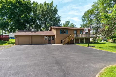 312 Gaarder, Holmen, WI 54636