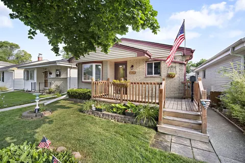 2926 E Holmes, Cudahy, WI 53110