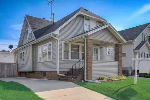3009 Bate, Racine, WI 53403