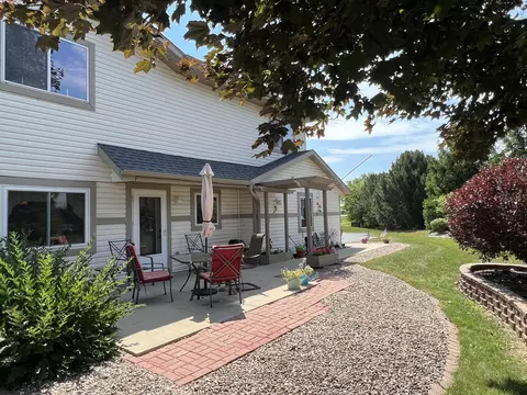 637 Beaus Bay #1, Slinger, WI 53086