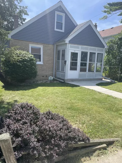 3839 E Hammond, Cudahy, WI 53110