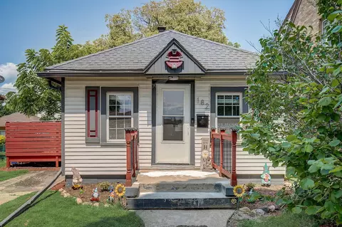 182 W Howard, Milwaukee, WI 53207