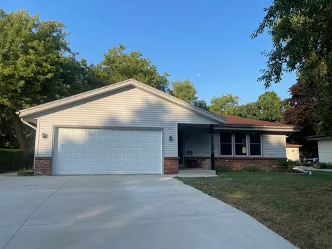789 Tenny, Hartland, WI 53029