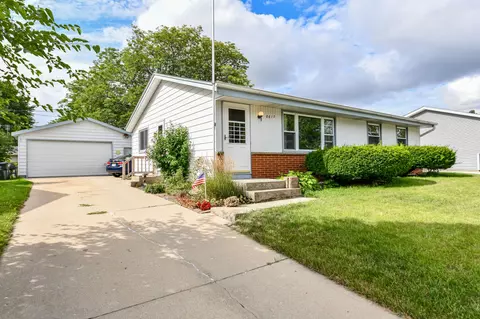 8617 Westbrook, Sturtevant, WI 53177