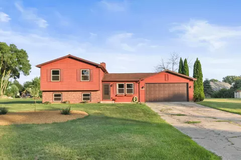 s77w15555 Woods, Muskego, WI 53150