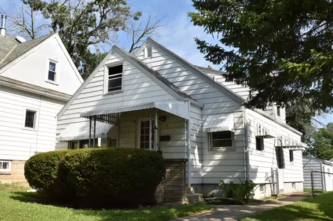 6718 W Cleveland, Milwaukee, WI 53219
