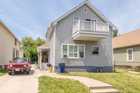 1726 Center, Racine, WI 53403