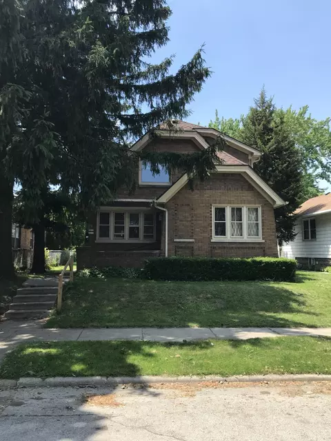 2213 S 58th #2215, West Allis, WI 53219