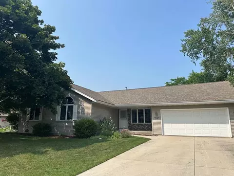 4231 White Oak, Sheboygan, WI 53083