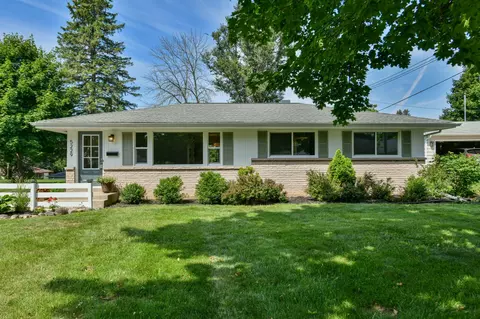5229 Mead, Greendale, WI 53129