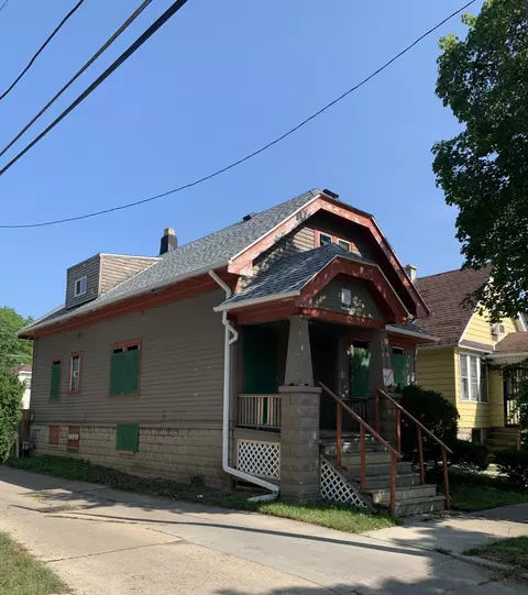 4770 N 40th, Milwaukee, WI 53209