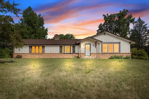 s77w26455 Crestview, Waukesha, WI 53189