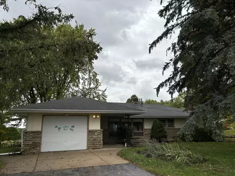 1481 State Highway 164, Hubertus, WI 53033