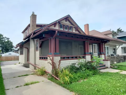 1508 Deane, Racine, WI 53405