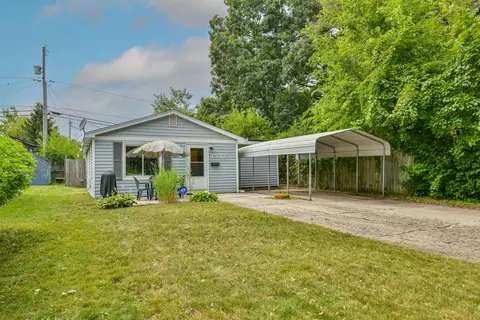 1532 Virginia, Racine, WI 53405