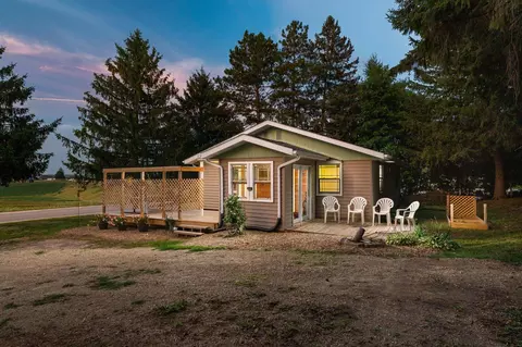 e7339 Three Chimney Road, Viroqua, WI 54665