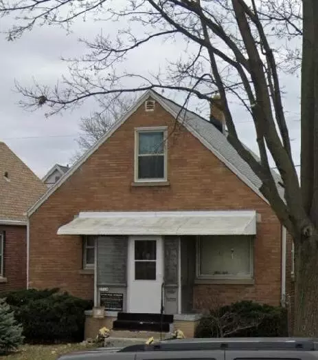 2718 S 16th, Milwaukee, WI 53215