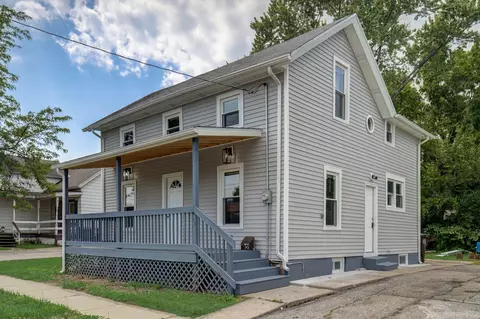 412 W Whitewater, Whitewater, WI 53190