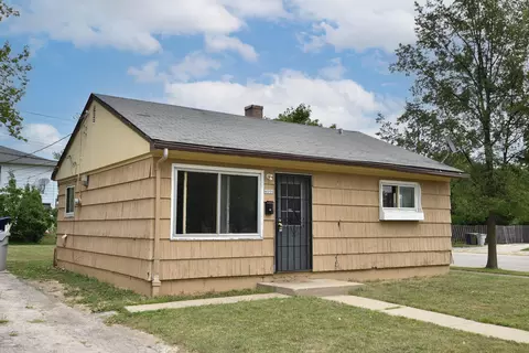 6000 W Carmen, Milwaukee, WI 53218