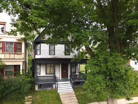 1541 N 33rd, Milwaukee, WI 53208
