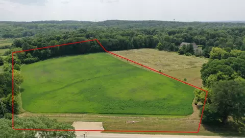 Lt2 Cleveland, New Berlin, WI 53146