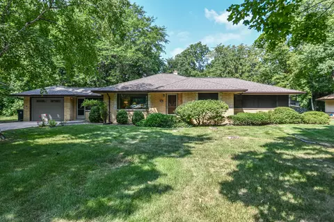 6109 S 116th, Hales Corners, WI 53130