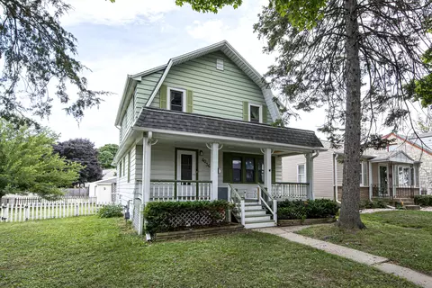 4036 S 2nd, Milwaukee, WI 53207