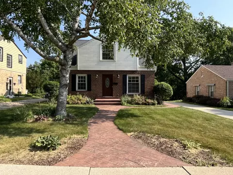 4816 W Cleveland, Milwaukee, WI 53219