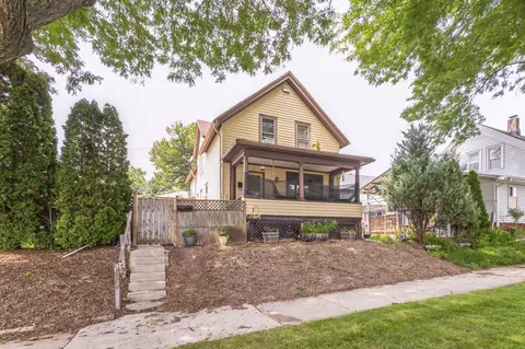 824 N 17th, Sheboygan, WI 53081