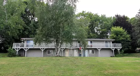 19185 Emerald #19195, Brookfield, WI 53045