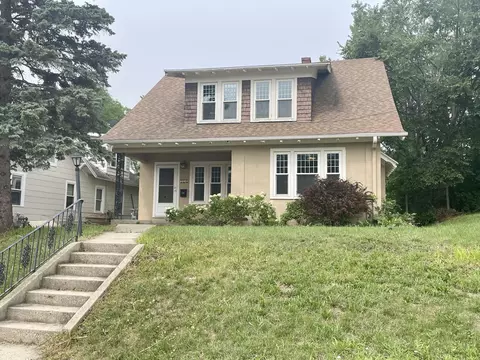 461 Randolph, Burlington, WI 53105