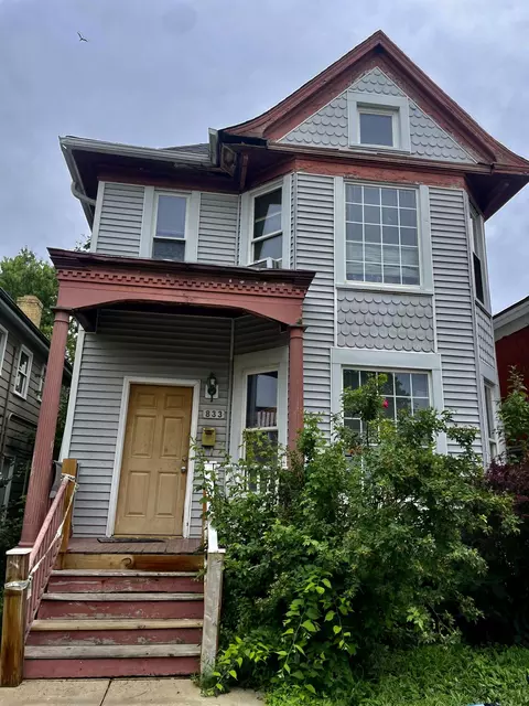 833 Park, Racine, WI 53403