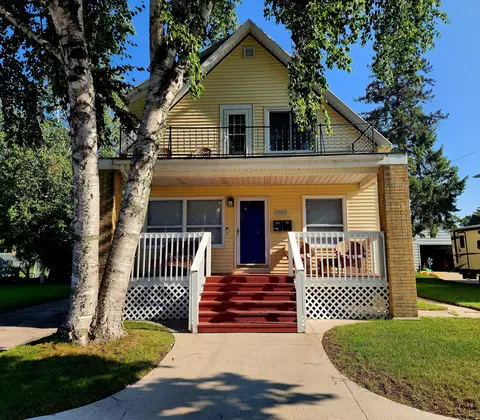 1802 27th, Two Rivers, WI 54241