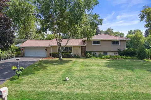 13065 Wembley #LOWER, Brookfield, WI 53005
