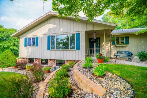 n6786 Freier Road, Onalaska, WI 54636