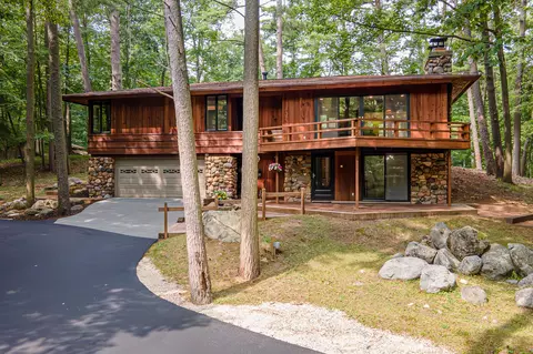 329 Timberlake, Wilson, WI 53081