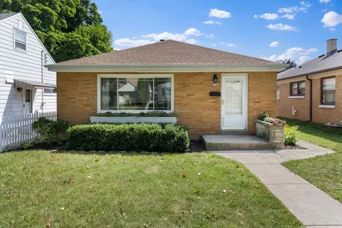 3740 N 85th, Milwaukee, WI 53222