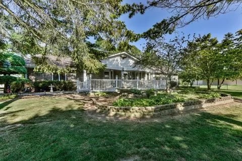 8818 S 35th, Franklin, WI 53132