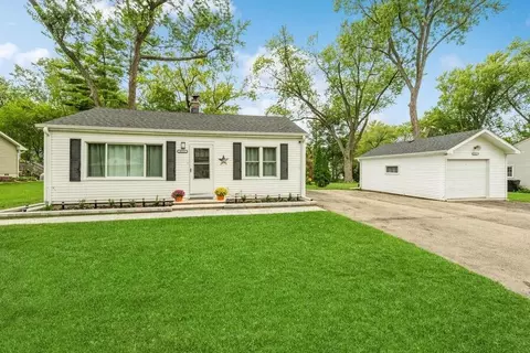4111 Cherry, Delavan, WI 53115